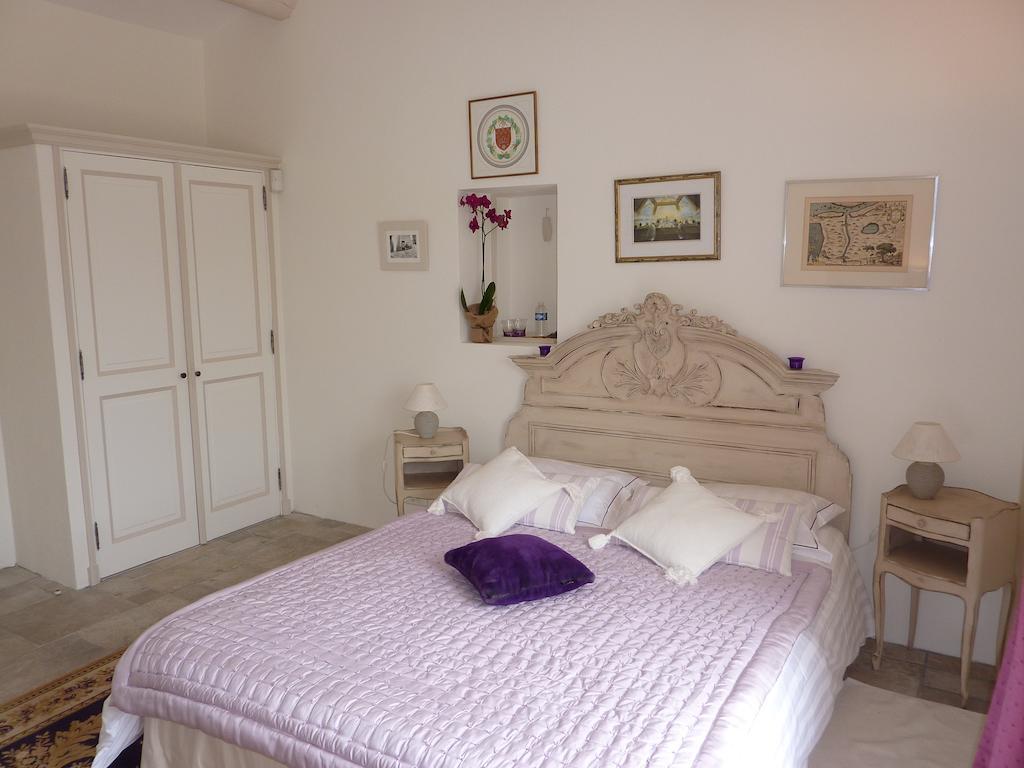 Le Mas Del Sol Bed and Breakfast Bonnieux Værelse billede