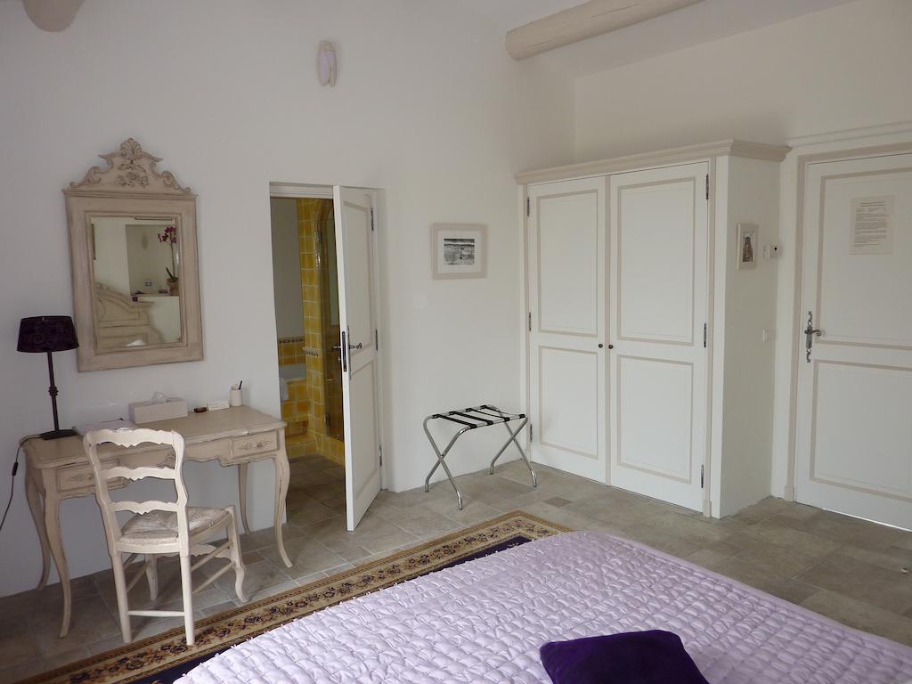 Le Mas Del Sol Bed and Breakfast Bonnieux Værelse billede